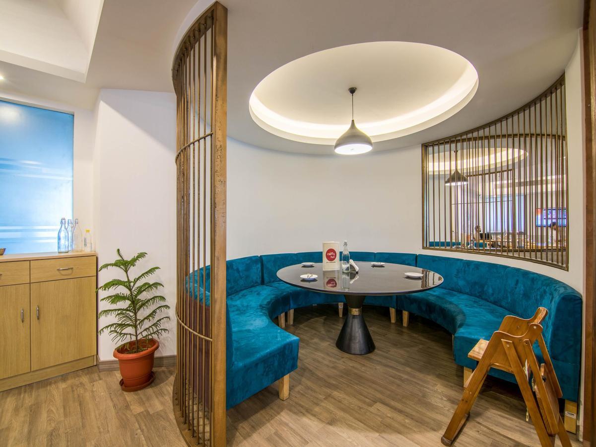 Oyo Townhouse 028 Corporate Suite Noida Exterior foto