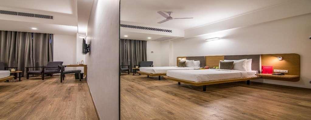 Oyo Townhouse 028 Corporate Suite Noida Zimmer foto